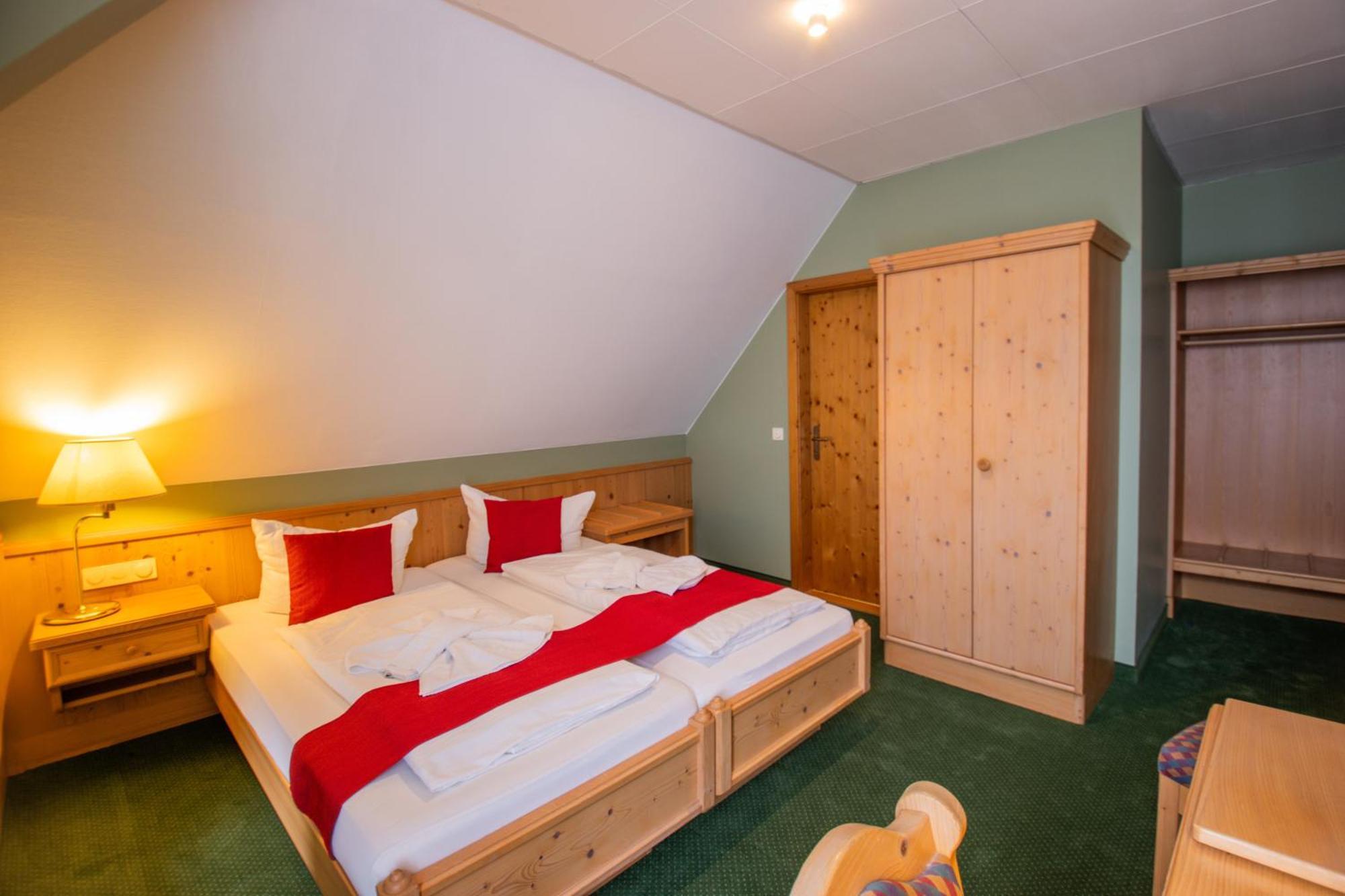 Hotel Schloss Nebra Exterior photo