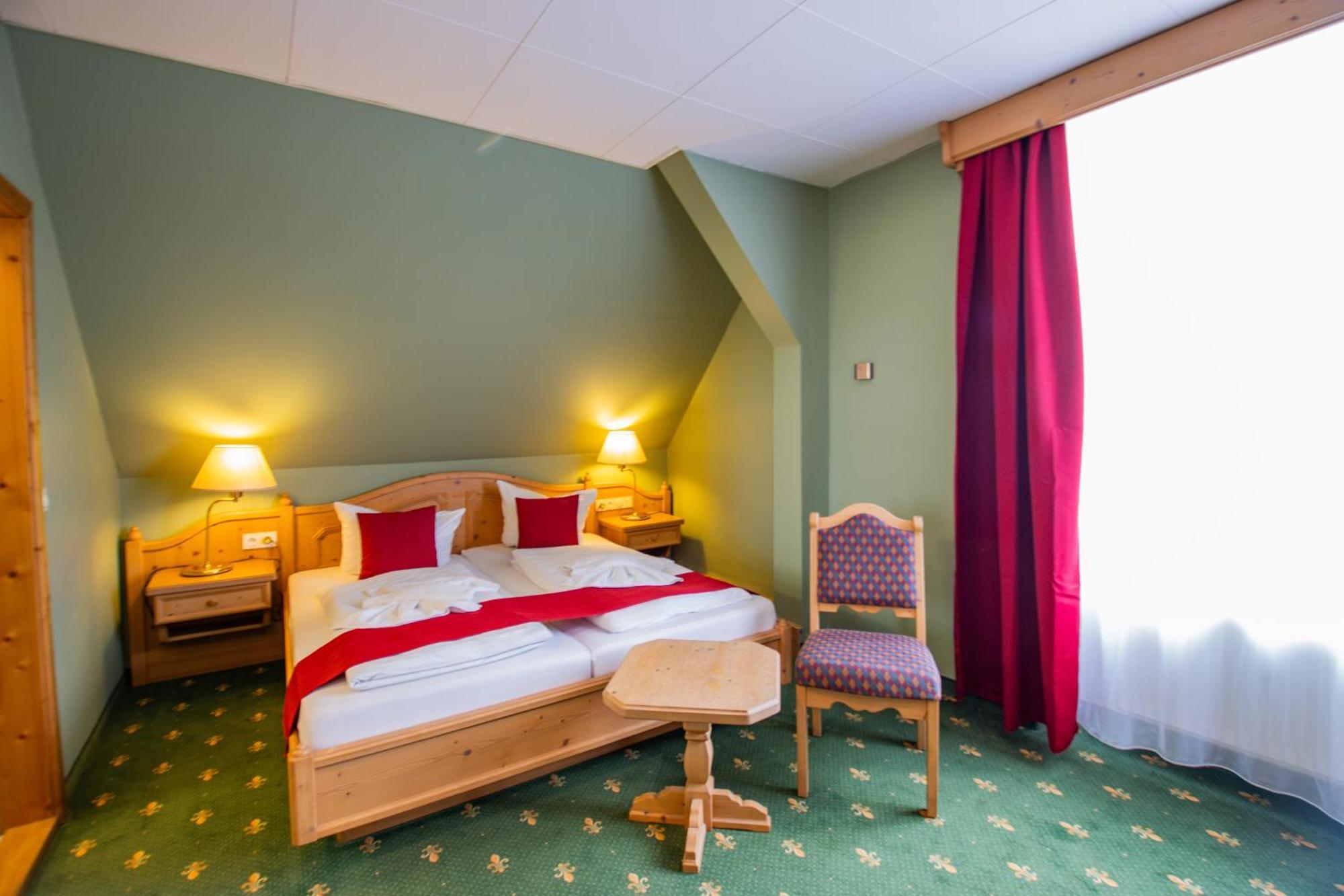 Hotel Schloss Nebra Exterior photo