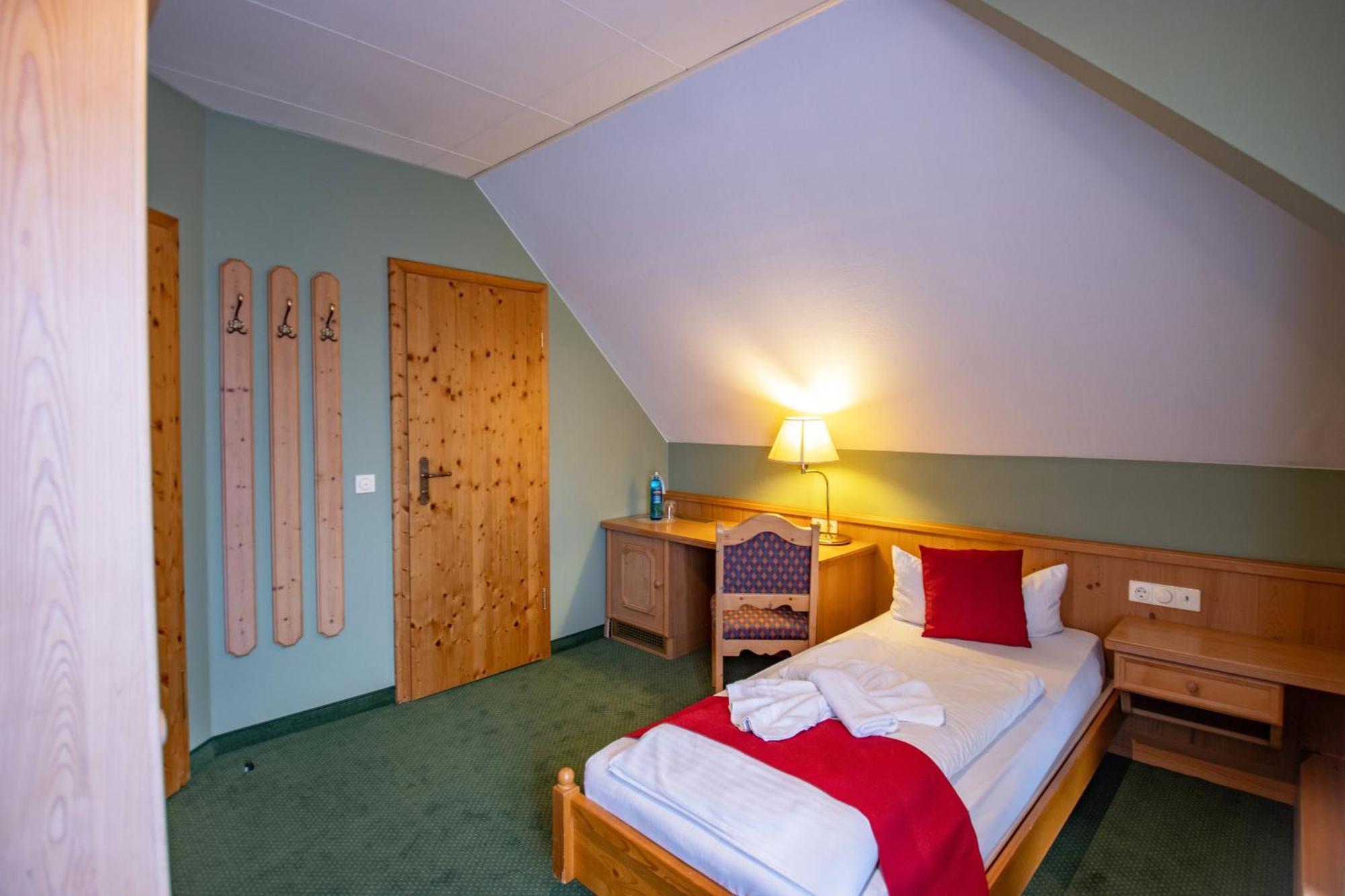 Hotel Schloss Nebra Exterior photo